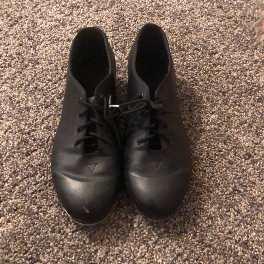 Tap shoes
